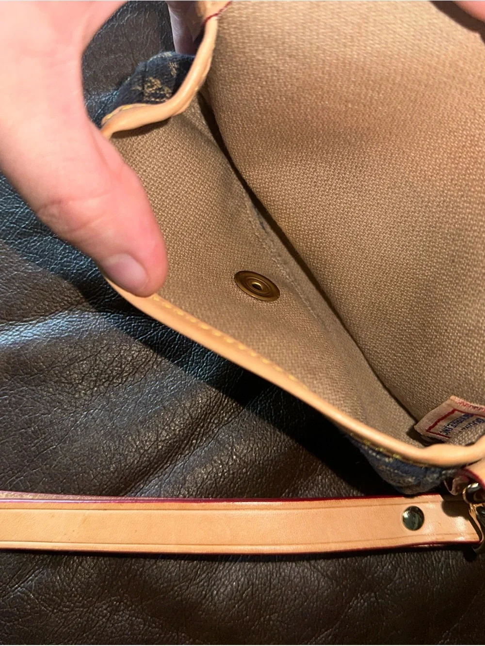 Vintage Dooney & Bourke blue denim wristlet y2k